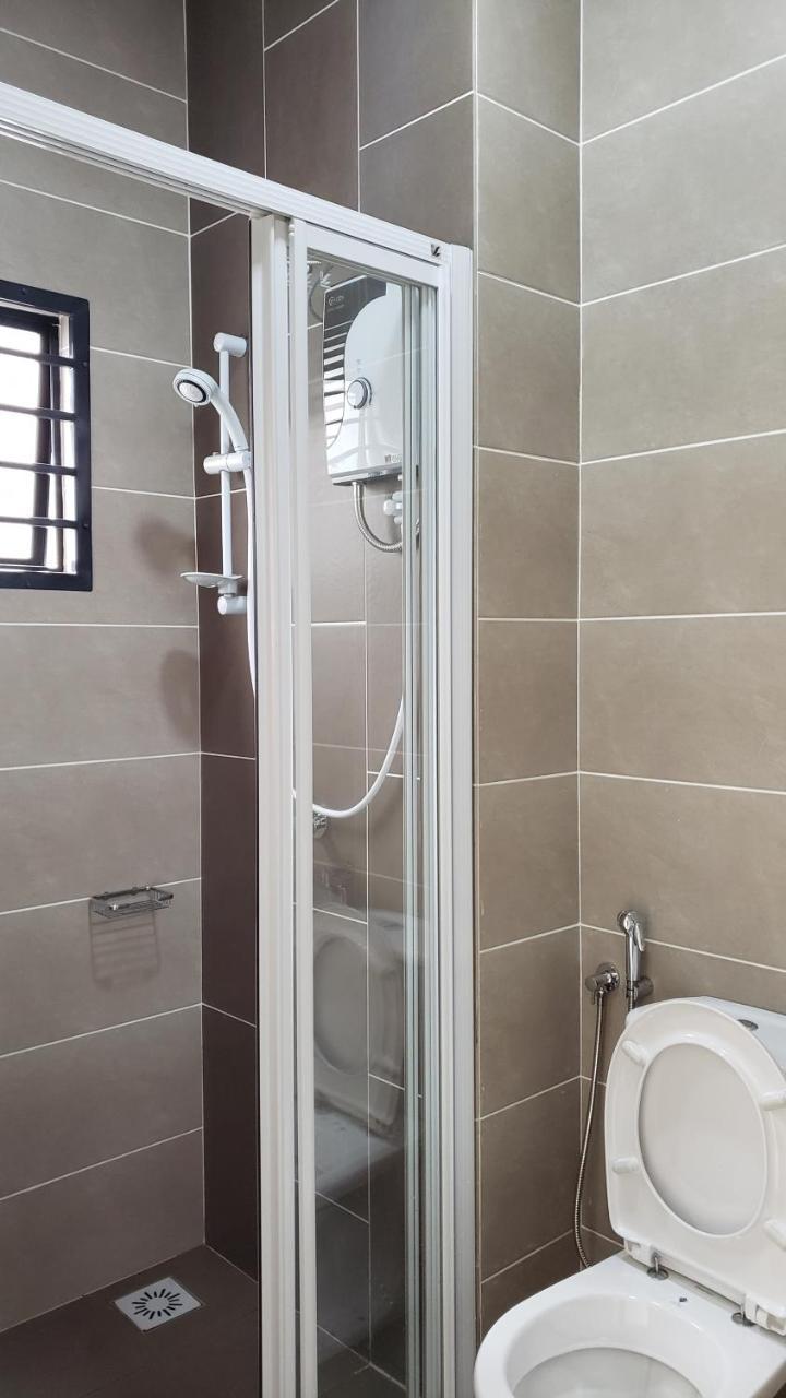 Sr Home-Stay @ Klia Kuala Lumpur Bagian luar foto