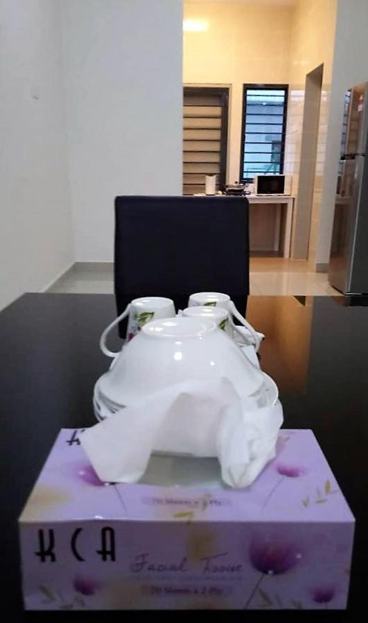 Sr Home-Stay @ Klia Kuala Lumpur Bagian luar foto